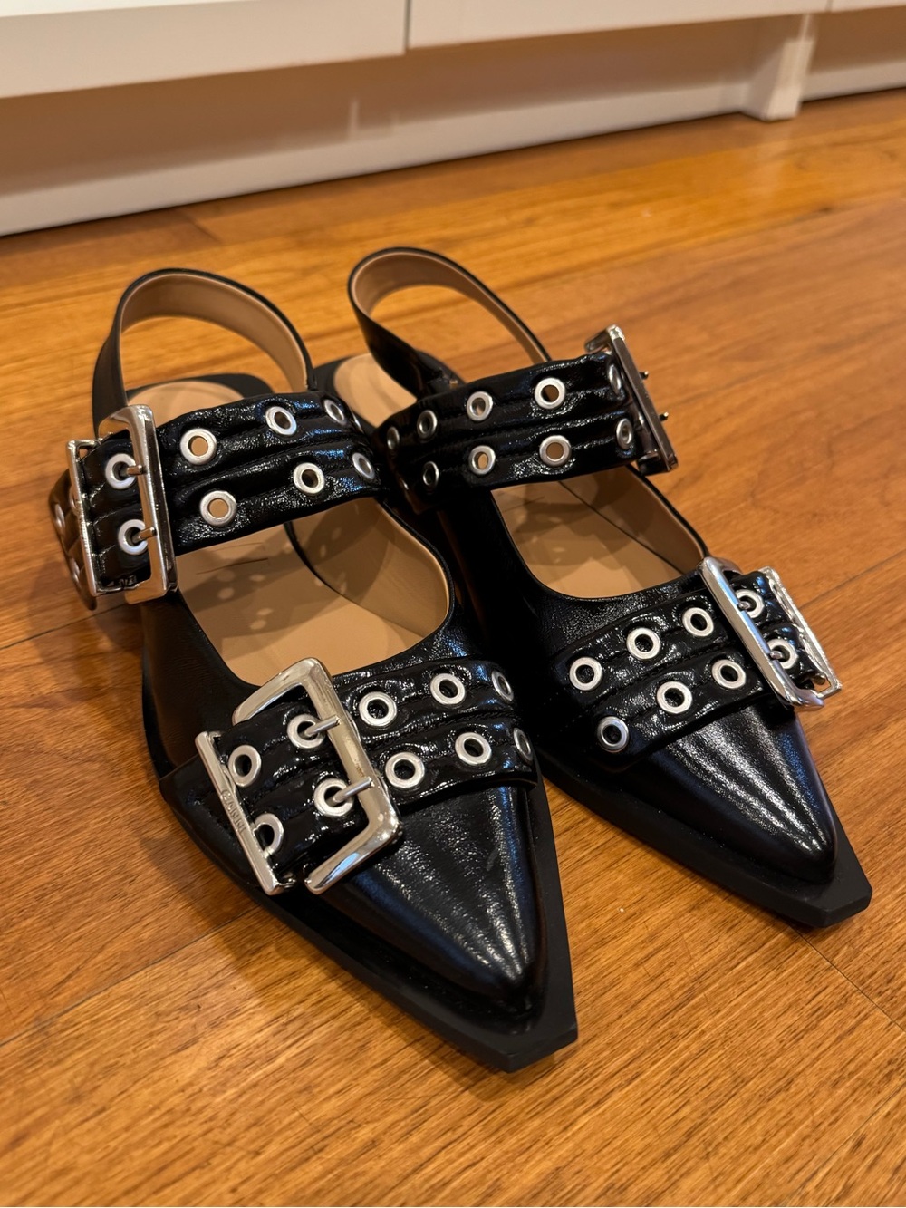 GANNI Feminine Buckle Ballerinas in Black, 40